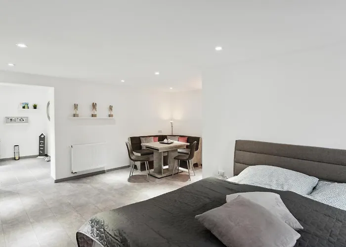 شقة 1 Bedroom Lovely In Nieheim